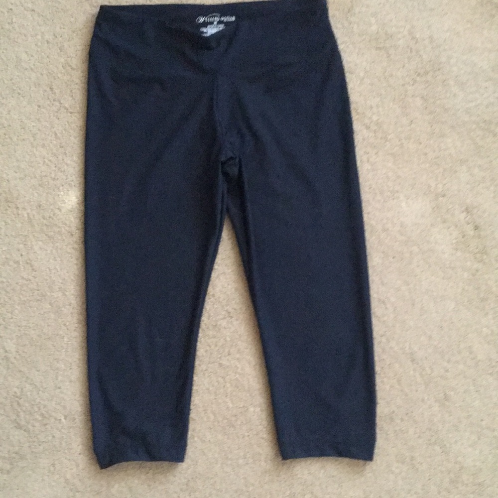 Leggings by Marika